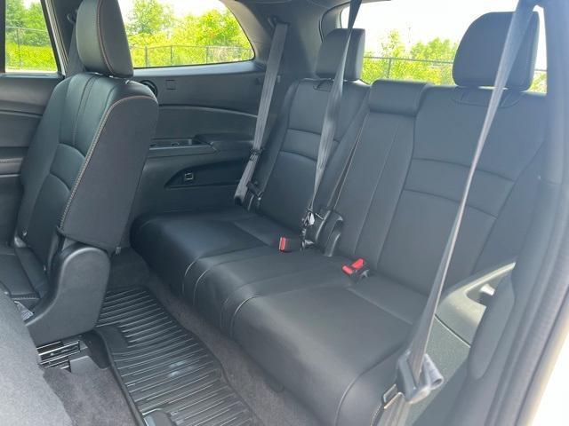 used 2022 Honda Pilot car, priced at $36,999