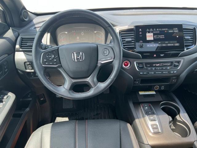 used 2022 Honda Pilot car, priced at $36,999