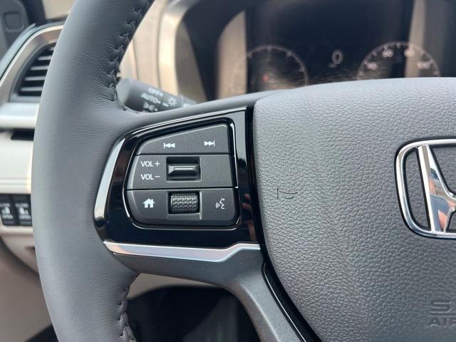 new 2025 Honda Odyssey car, priced at $48,815