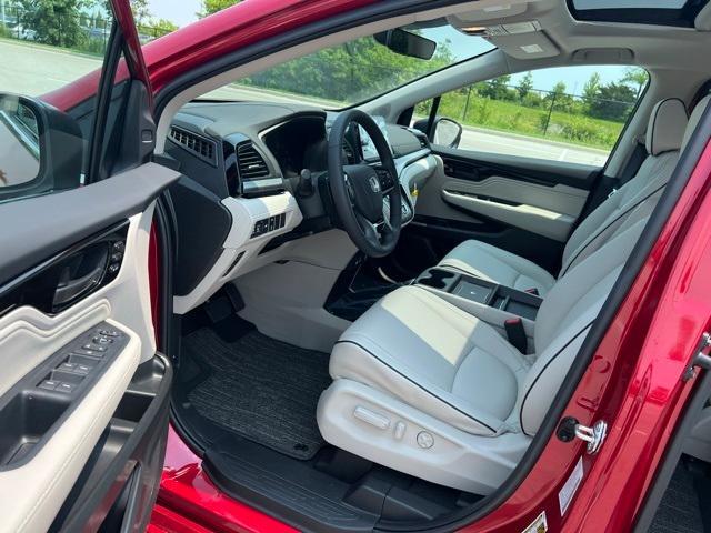 new 2025 Honda Odyssey car, priced at $48,815