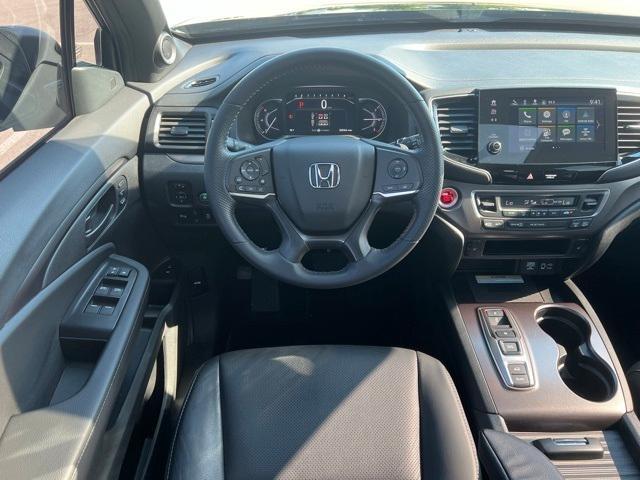 used 2022 Honda Passport car, priced at $33,462