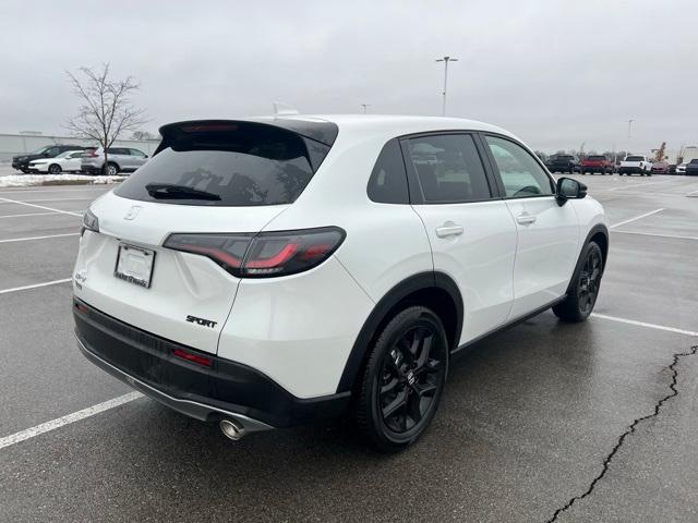 new 2025 Honda HR-V car, priced at $30,850