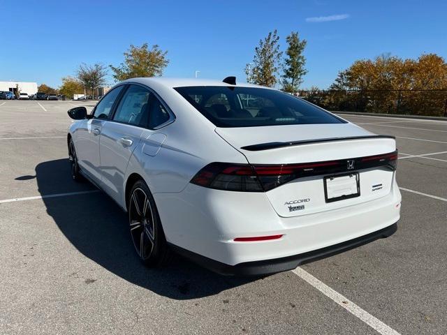 new 2025 Honda Accord Hybrid car, priced at $35,205