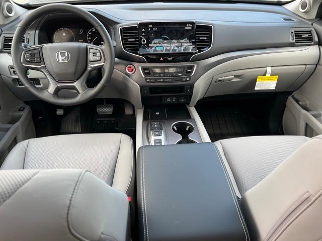 new 2025 Honda Ridgeline car, priced at $45,790