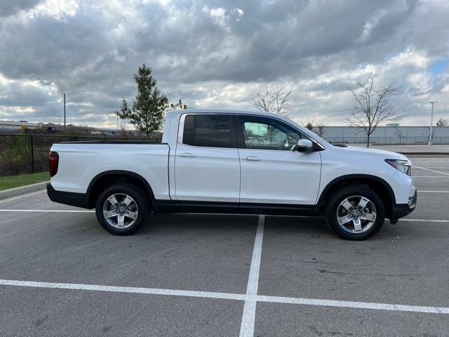 new 2025 Honda Ridgeline car, priced at $45,790