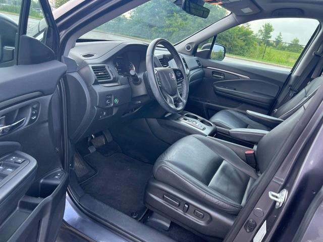 used 2022 Honda Pilot car, priced at $31,999