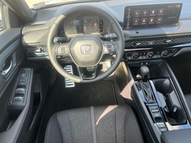 new 2025 Honda Accord Hybrid car, priced at $35,305