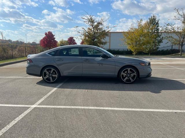 new 2025 Honda Accord Hybrid car, priced at $35,305