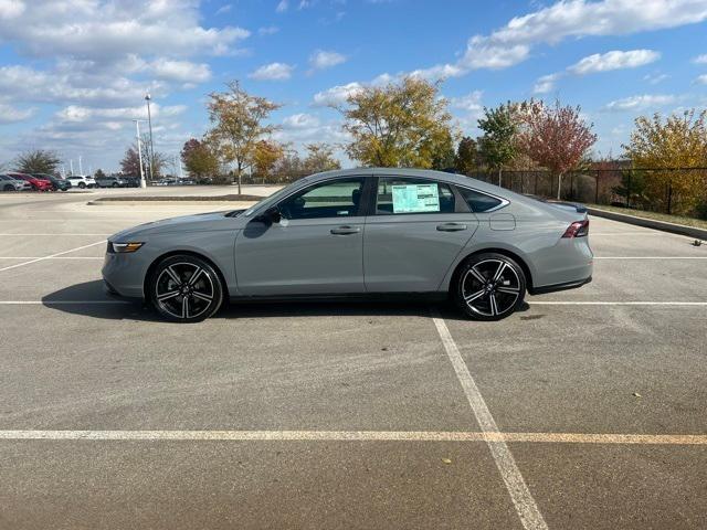 new 2025 Honda Accord Hybrid car, priced at $35,305
