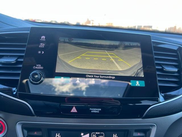 used 2022 Honda Pilot car, priced at $31,999