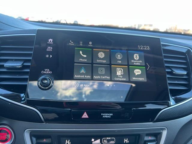 used 2022 Honda Pilot car, priced at $31,999