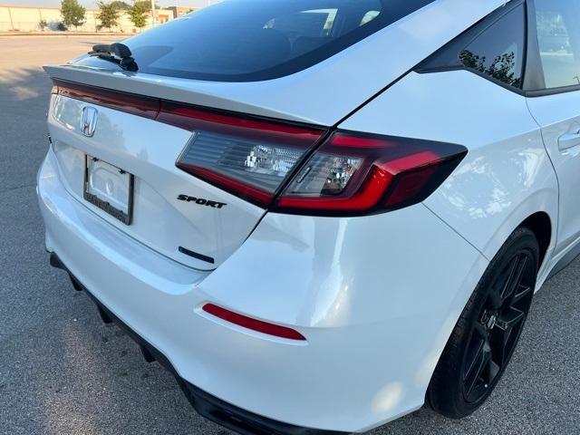 new 2026 Honda Civic Hybrid car, priced at $32,100