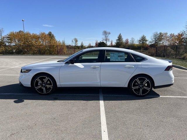 new 2025 Honda Accord Hybrid car, priced at $35,205