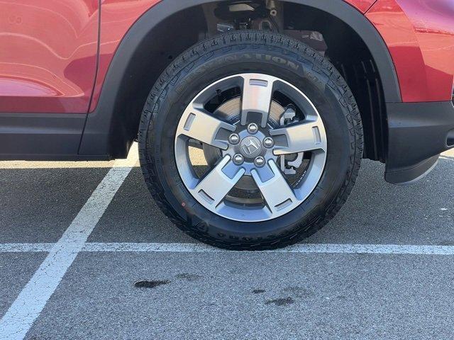 new 2025 Honda Ridgeline car, priced at $45,330