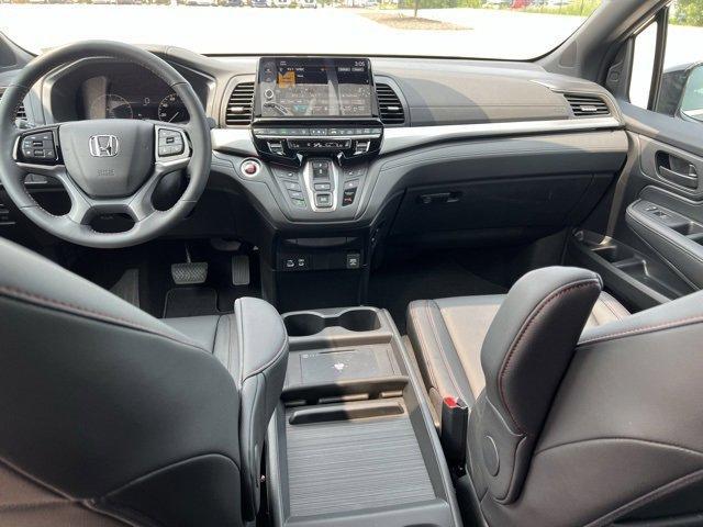 used 2025 Honda Odyssey car, priced at $43,479
