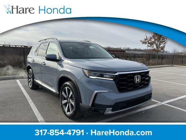 new 2025 Honda Pilot car, priced at $52,440