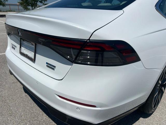 new 2025 Honda Accord Hybrid car, priced at $40,905