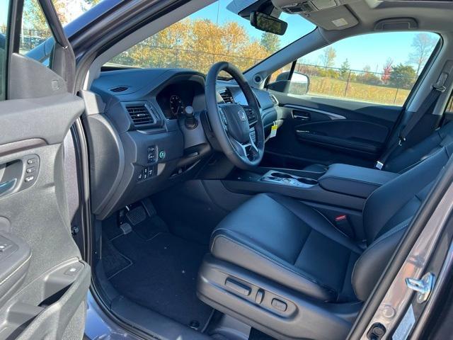 new 2025 Honda Ridgeline car, priced at $44,625