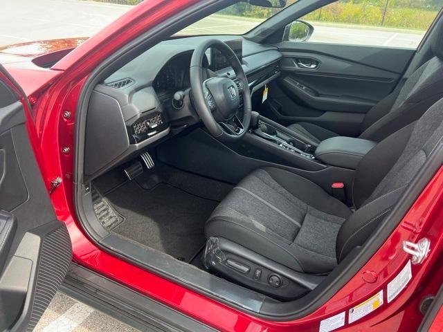new 2025 Honda Accord Hybrid car, priced at $35,305