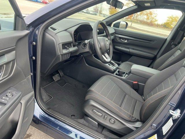 new 2026 Honda CR-V Hybrid car, priced at $38,580
