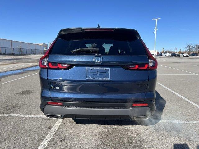 new 2026 Honda CR-V Hybrid car, priced at $38,580