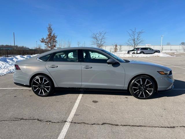 new 2025 Honda Accord Hybrid car, priced at $40,905