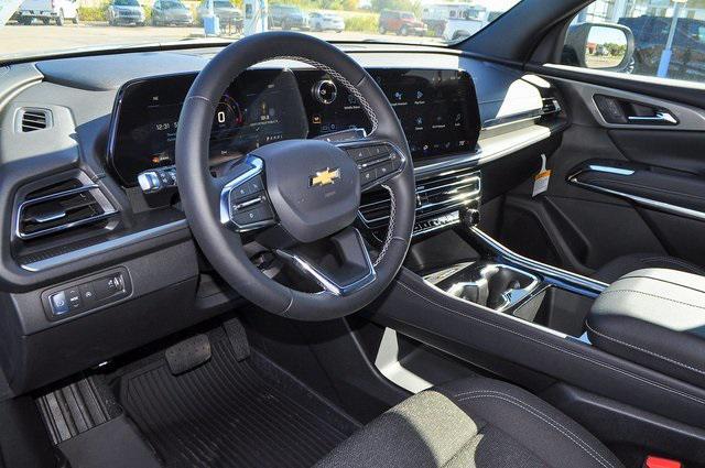 new 2026 Chevrolet Traverse car, priced at $43,120