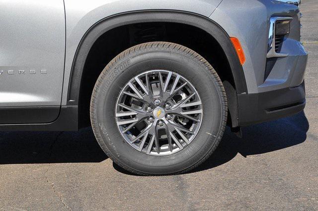 new 2026 Chevrolet Traverse car, priced at $43,120