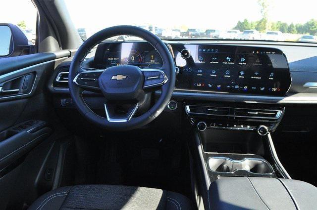 new 2026 Chevrolet Traverse car, priced at $43,120