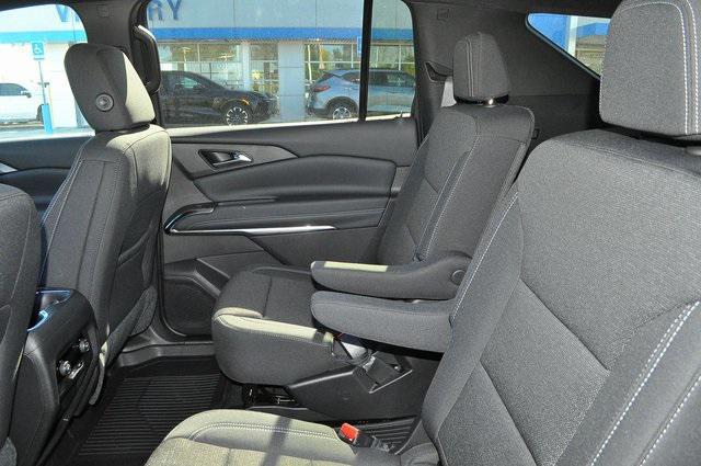 new 2026 Chevrolet Traverse car, priced at $43,120