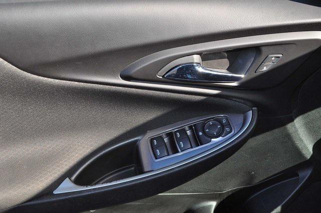used 2020 Chevrolet Malibu car, priced at $16,122