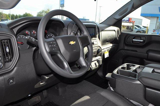 new 2025 Chevrolet Silverado 1500 car, priced at $49,945