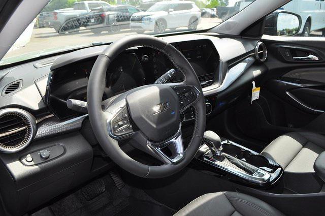 new 2025 Chevrolet Trax car, priced at $27,980
