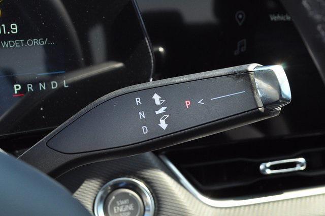 new 2026 Chevrolet Equinox car, priced at $33,130