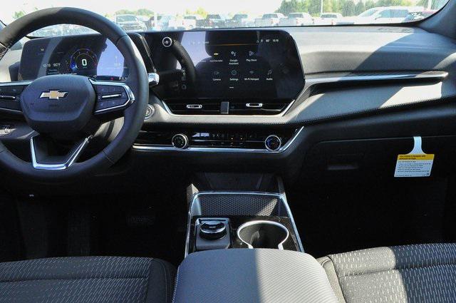 new 2026 Chevrolet Equinox car, priced at $33,130