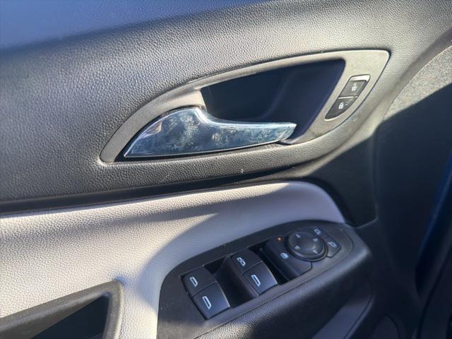 used 2024 Chevrolet Equinox car, priced at $21,200