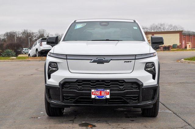 new 2024 Chevrolet Silverado EV car