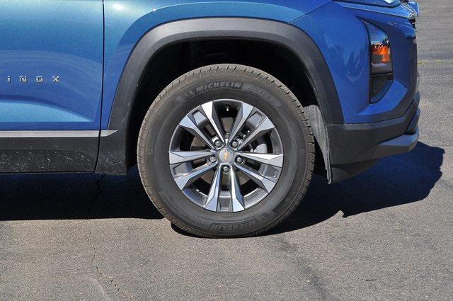 new 2026 Chevrolet Equinox car, priced at $32,290