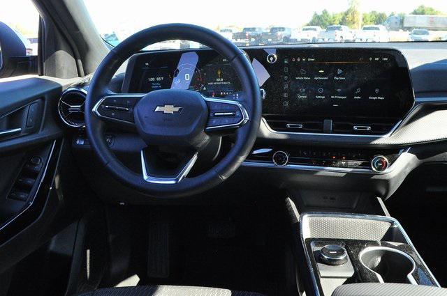 new 2026 Chevrolet Equinox car, priced at $32,290