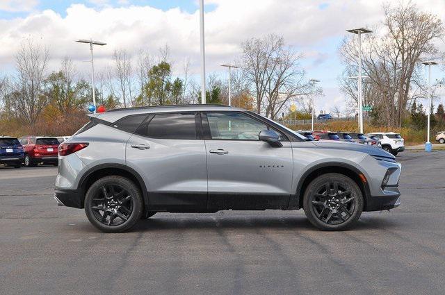 new 2025 Chevrolet Blazer car, priced at $40,420