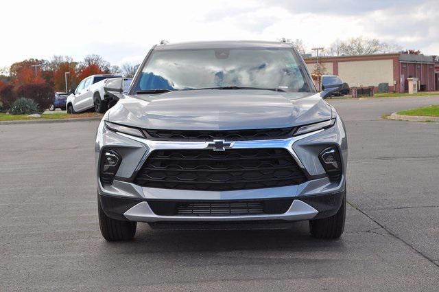 new 2025 Chevrolet Blazer car, priced at $40,420