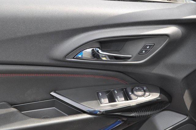 new 2025 Chevrolet Trax car