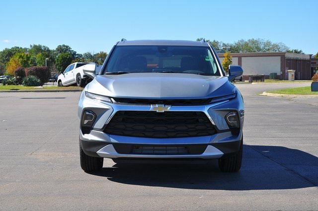 new 2025 Chevrolet Blazer car, priced at $39,085