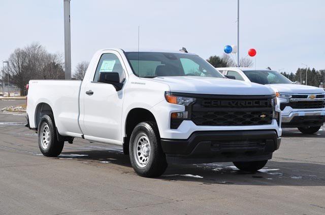 new 2025 Chevrolet Silverado 1500 car, priced at $43,585