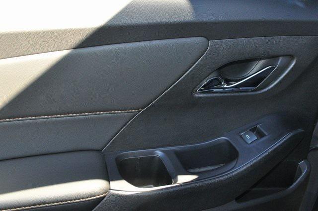 used 2020 Chevrolet Traverse car, priced at $19,100