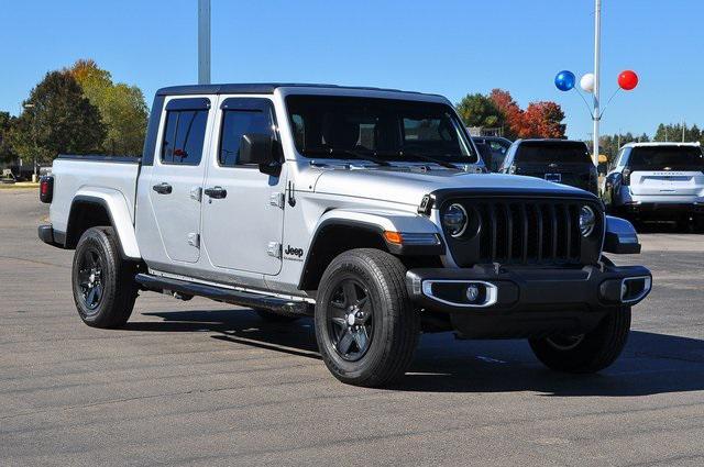 used 2022 Jeep Gladiator car, priced at $28,152