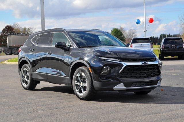 new 2025 Chevrolet Blazer car, priced at $39,210