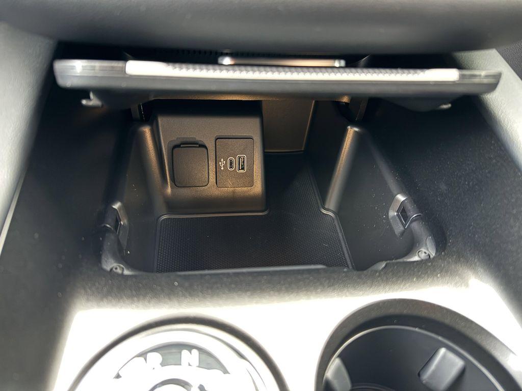 new 2025 Ford Explorer car