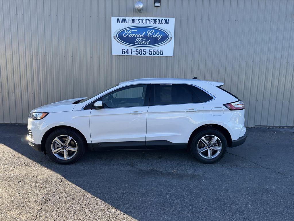 used 2022 Ford Edge car, priced at $22,999
