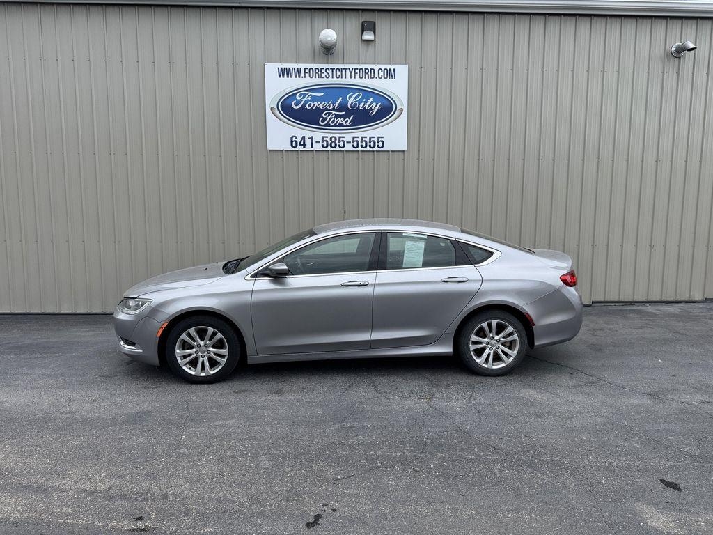 used 2015 Chrysler 200 car, priced at $5,999